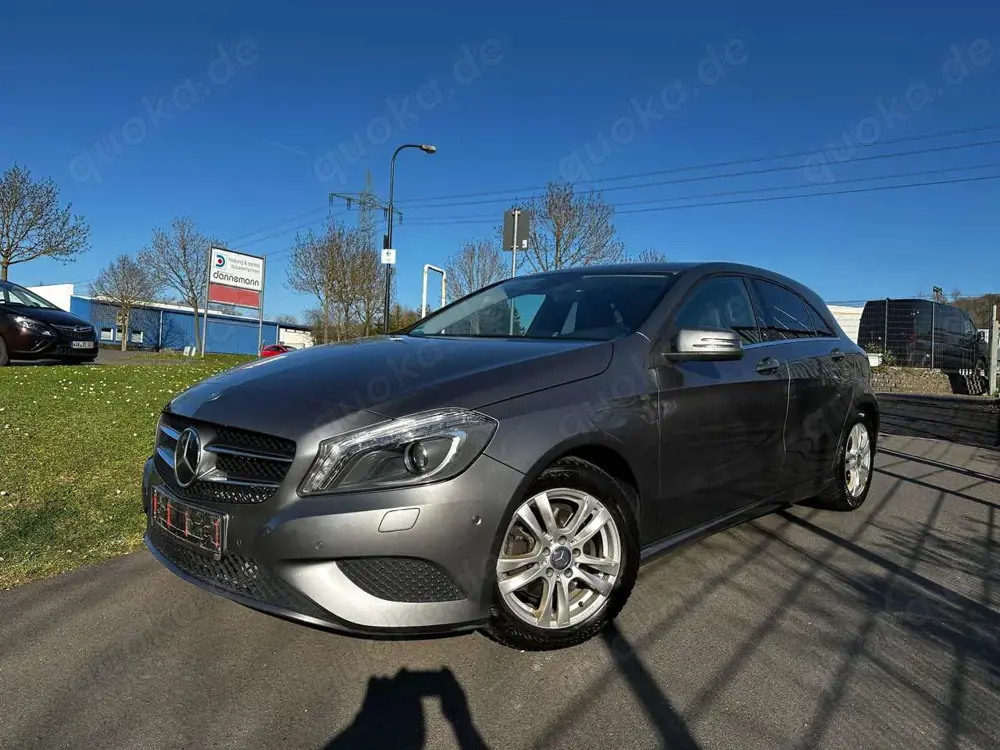 Mercedes-Benz A 200 A 200 (BlueEFFICIENCY) Urban