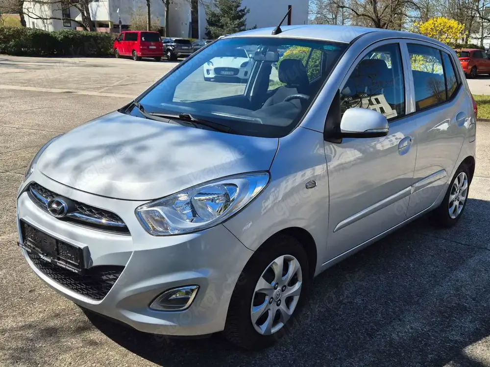 Hyundai i10