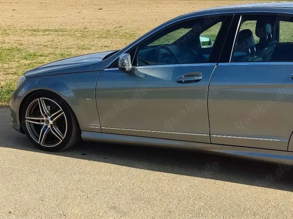 Mercedes-Benz C 200 CDI DPF BlueEFFICIENCY Avantgarde
