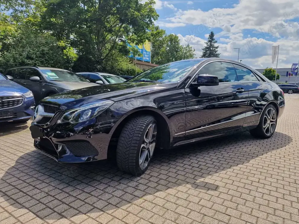 Mercedes-Benz E 200 Coupe 7G-TRONIC