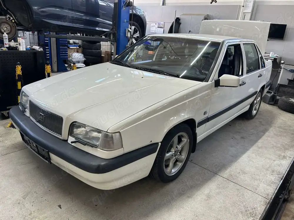 Volvo 850