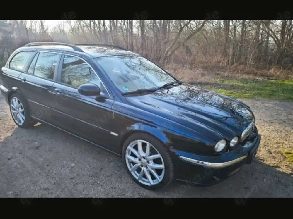 Jaguar X-Type