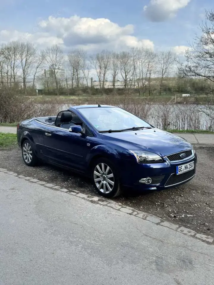 Ford Focus CC Coupe-Cabriolet 1.6 16V Trend