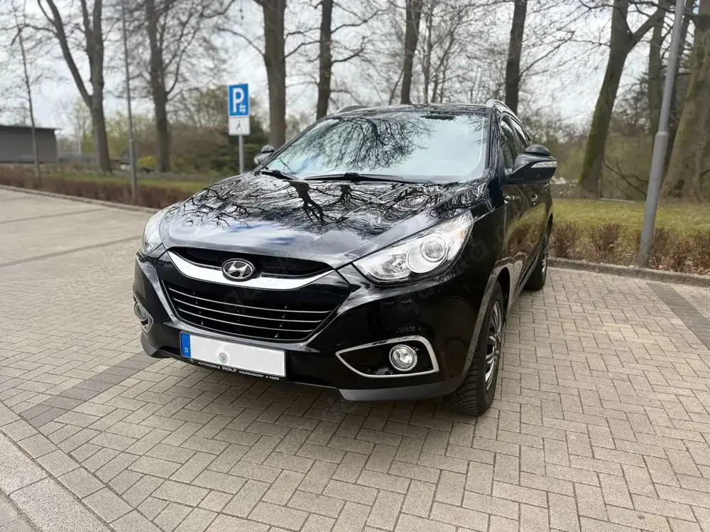 Hyundai iX35 1.7 CRDi 2WD Style *TÜV 03/27* Hyundai iX35 1.7 CRDi 2WD Style *TÜV 03/27*