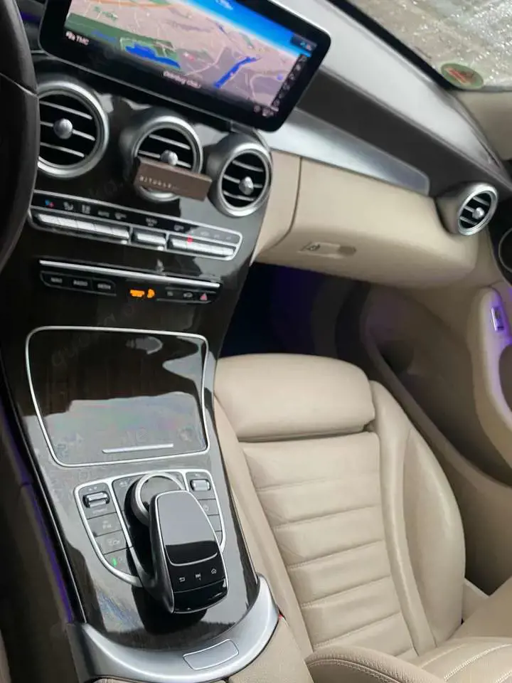 Mercedes-Benz C 220 d 4Matic T 9G-TRONIC Avantgarde
