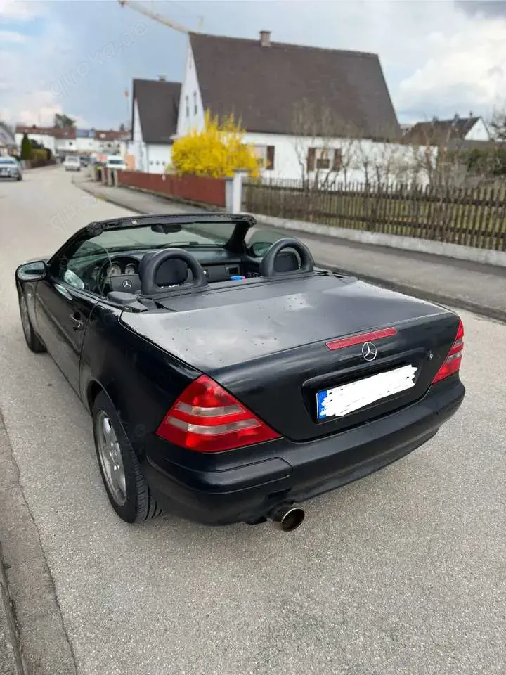 Mercedes-Benz SLK 200
