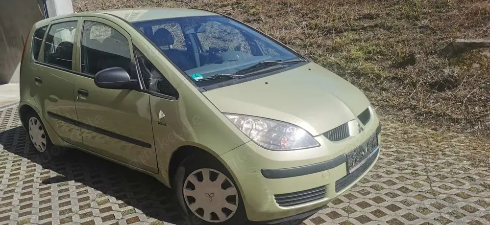 Mitsubishi Colt