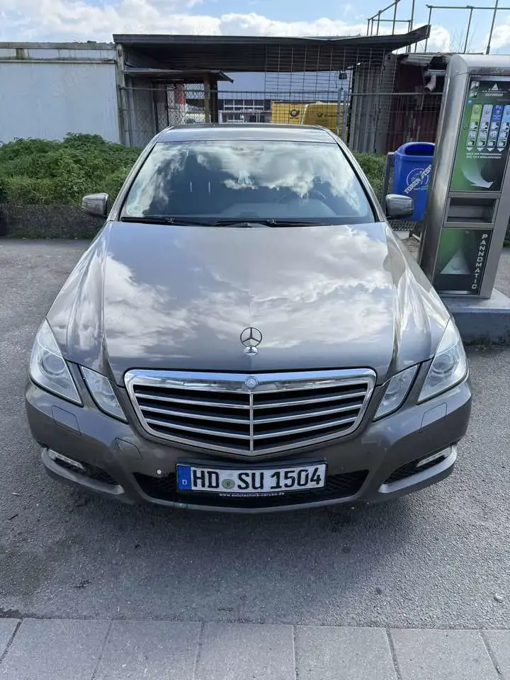Mercedes-Benz E 250 CDI DPF BlueEFFICIENCY Automatik Avantgarde
