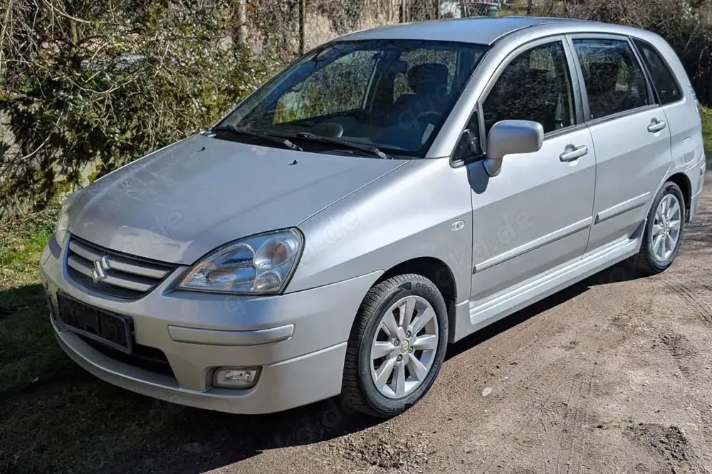 Suzuki Liana Liana Kombi 1.6 Comfort TÜV 01/27 Neue Reifen