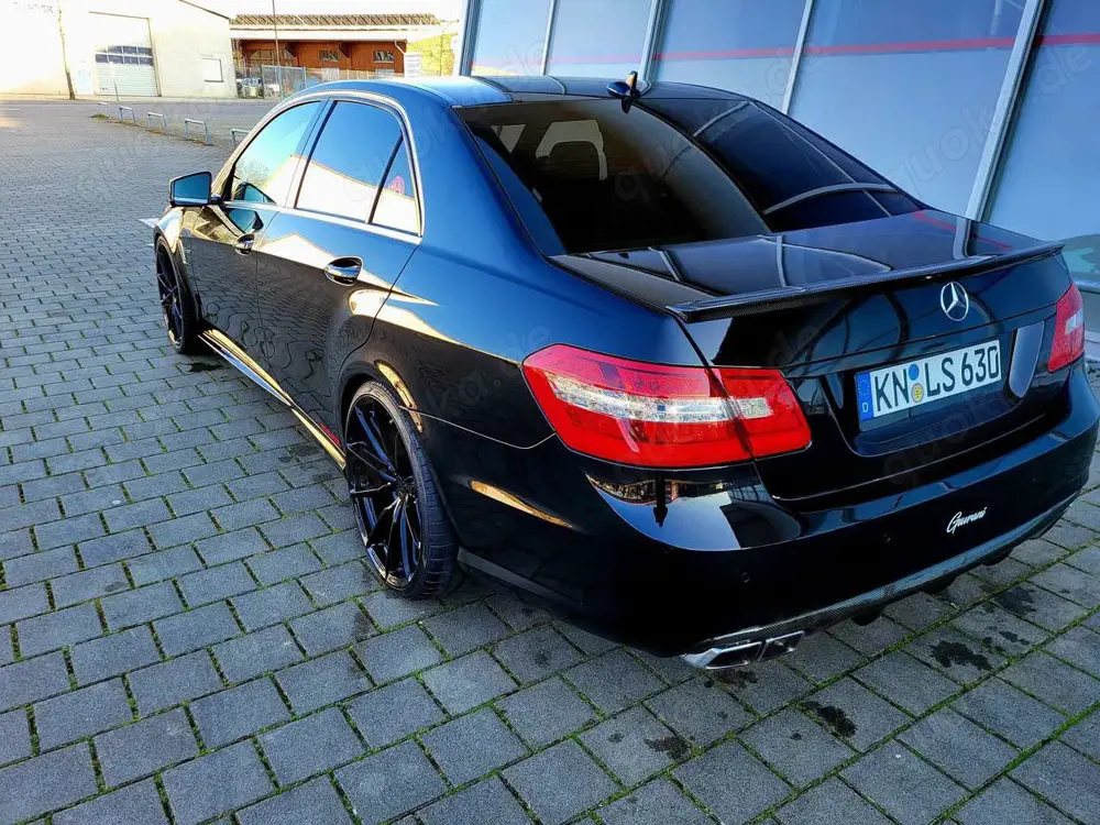 Mercedes-Benz E 63 AMG E 63 AMG AMG Speedshift MCT AMG Performance Packag