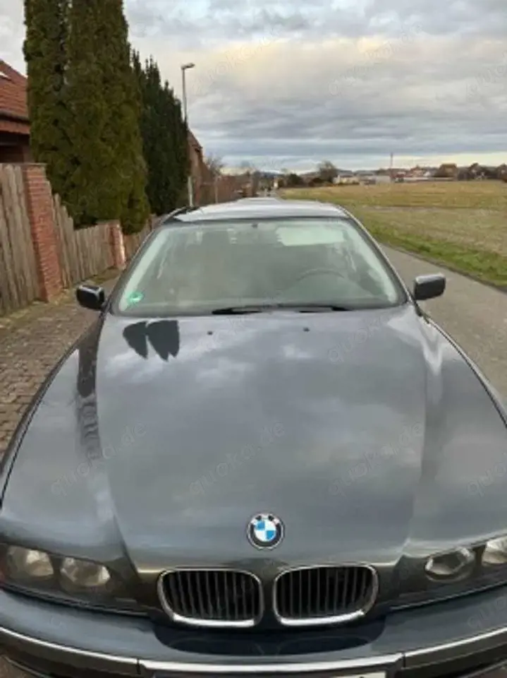 BMW 520 520i