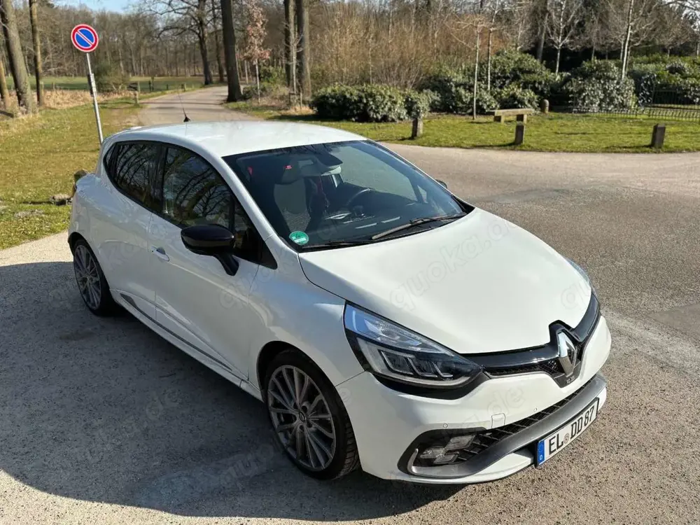 Renault Clio IV Renault Sport RS *TOP Zustand*GTI Killer