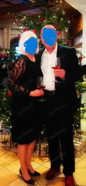 Gepflegtes und stilvolles Paar sucht Paar für Freundschaft plus