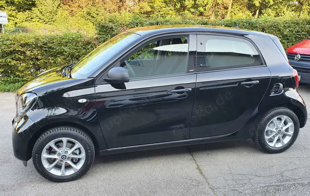 smart forFour 0.9 90 PS SHz Pano TüV NEU DAB+