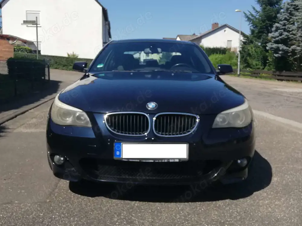 BMW 523 523i