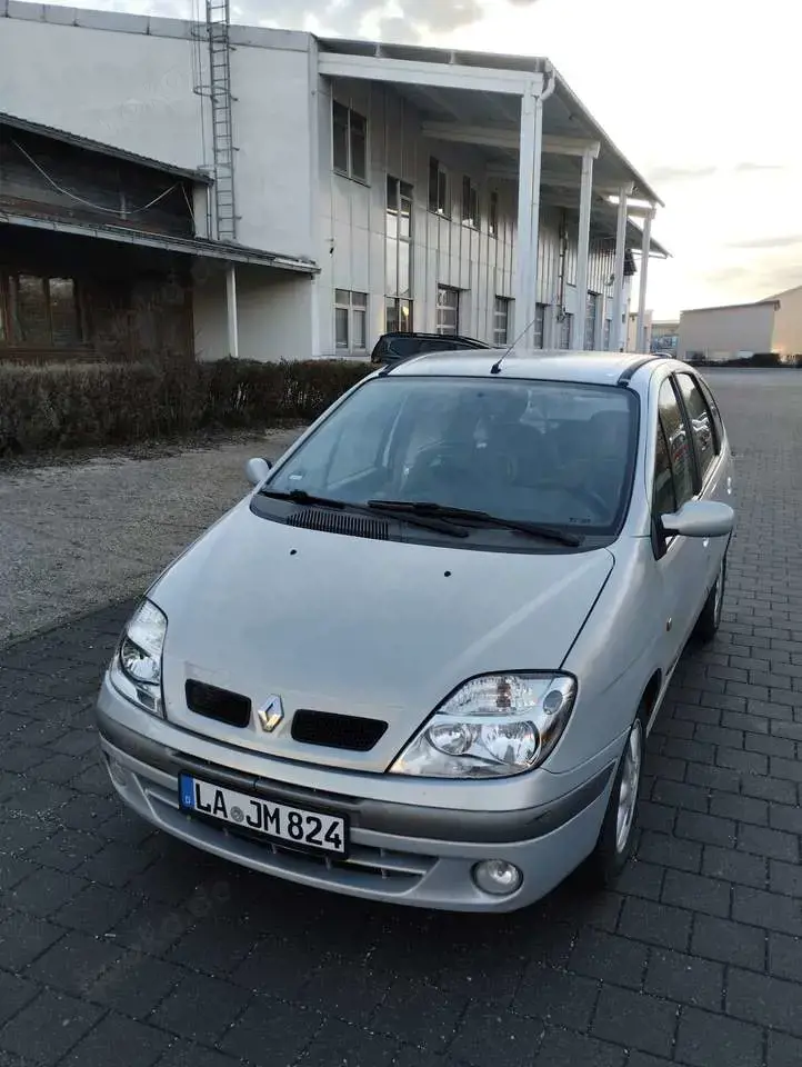 Renault Scenic 1.6 Authentique