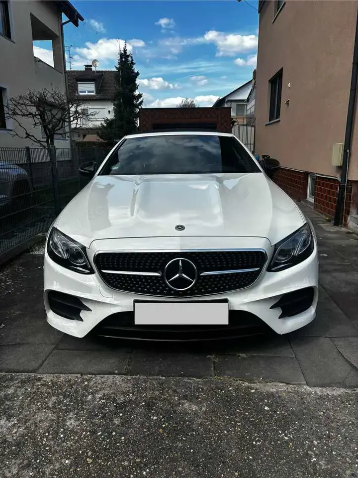 Mercedes-Benz E 400 d 4Matic Cabrio 9G-TRONIC AMG Line