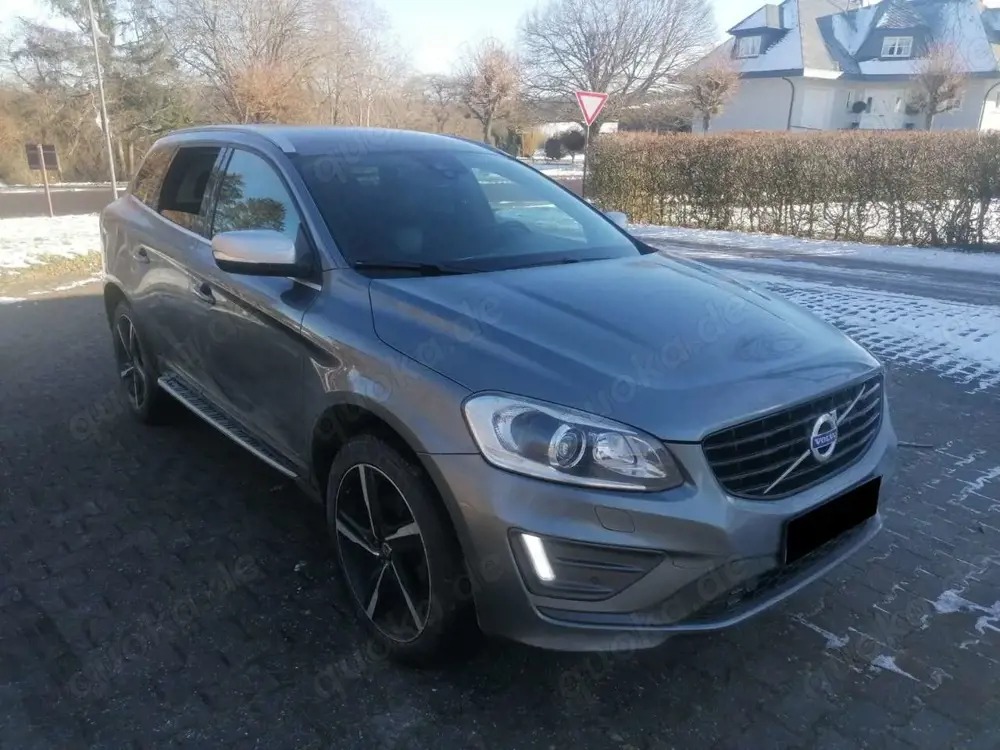 Volvo XC60 XC60 D5 AWD Geartronic R-Design 20 Zoll