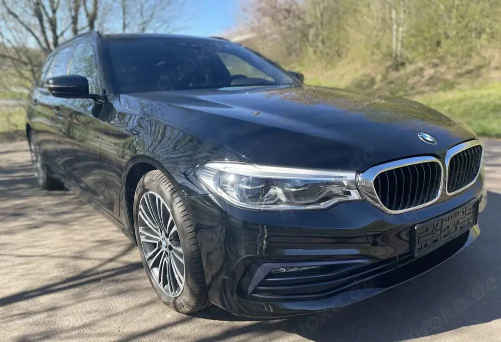 BMW 520 d xDrive |360* Kamera |  HUD | AHK | Adaptiv LED
