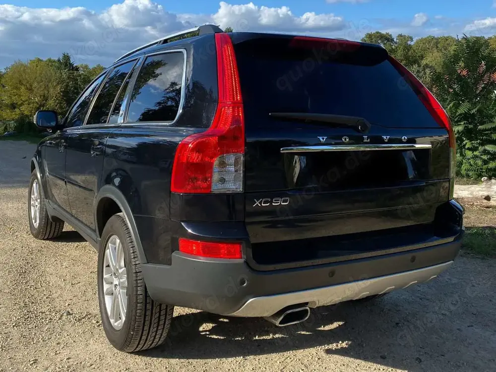 Volvo XC90 D5 Executive (136kW)(7 Sitze)