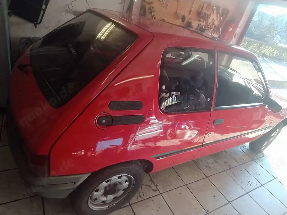 Peugeot 205 Color Line