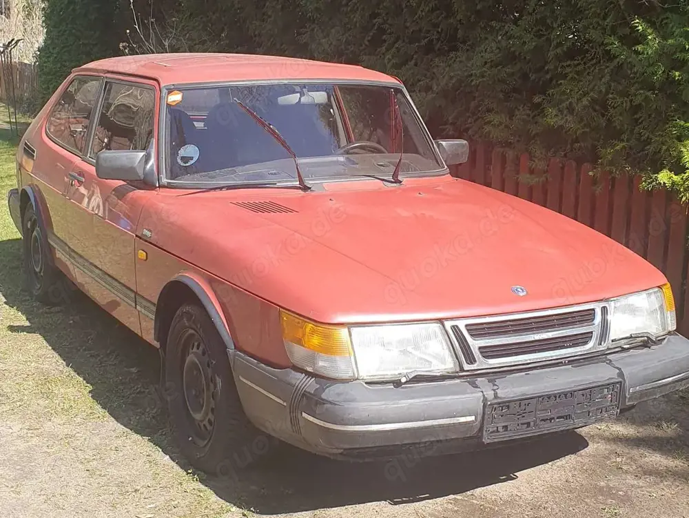 Saab 900 900 i 16