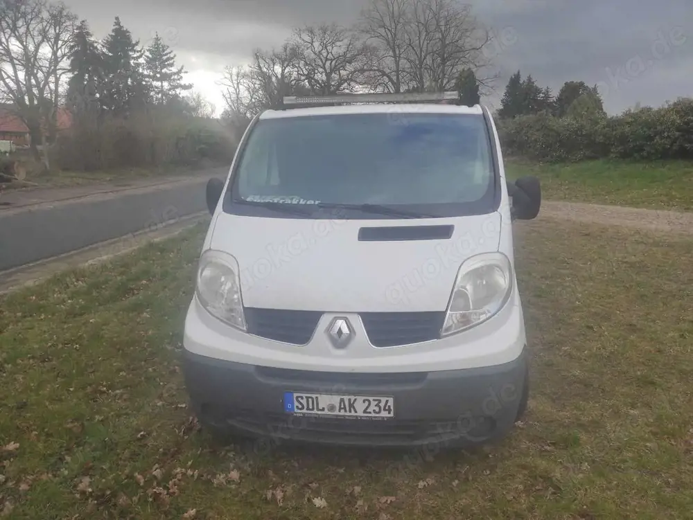 Renault Trafic 2.0 dCi 115 L2H1