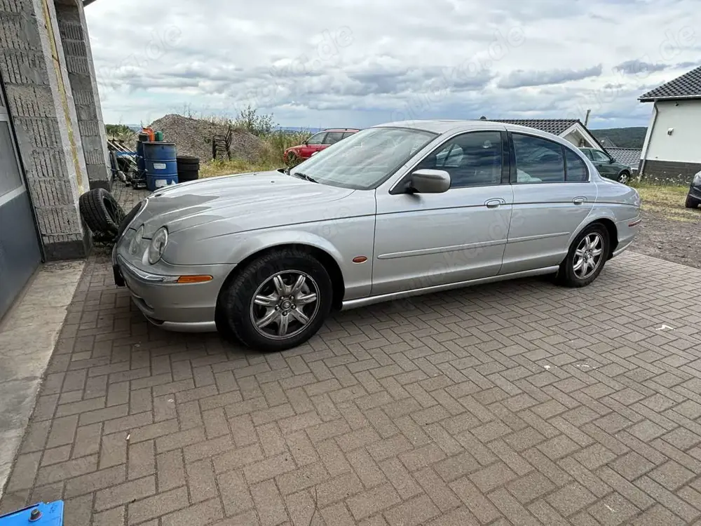 Jaguar S-Type 3.0 V6 Executive