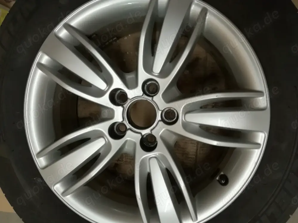 Audi Q3 Alu Felgen mit Michelin-Sommerreifen 235 55  R 17