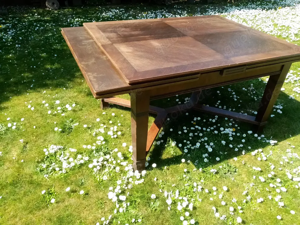 Esszimmertisch Gründerzeit 