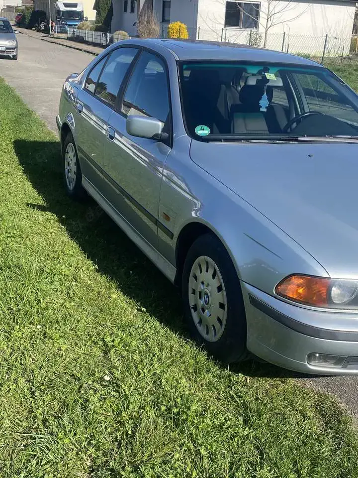 BMW 520 520i e39