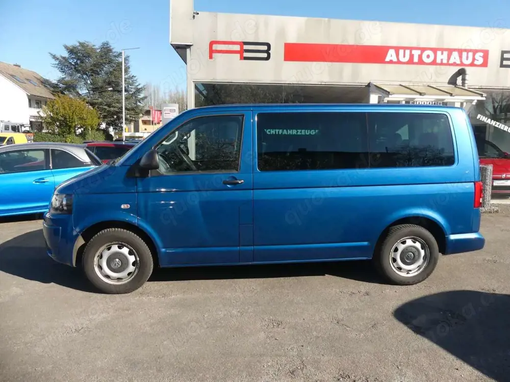 Volkswagen T5 Multivan Startline 7-Sitzer +AHK+