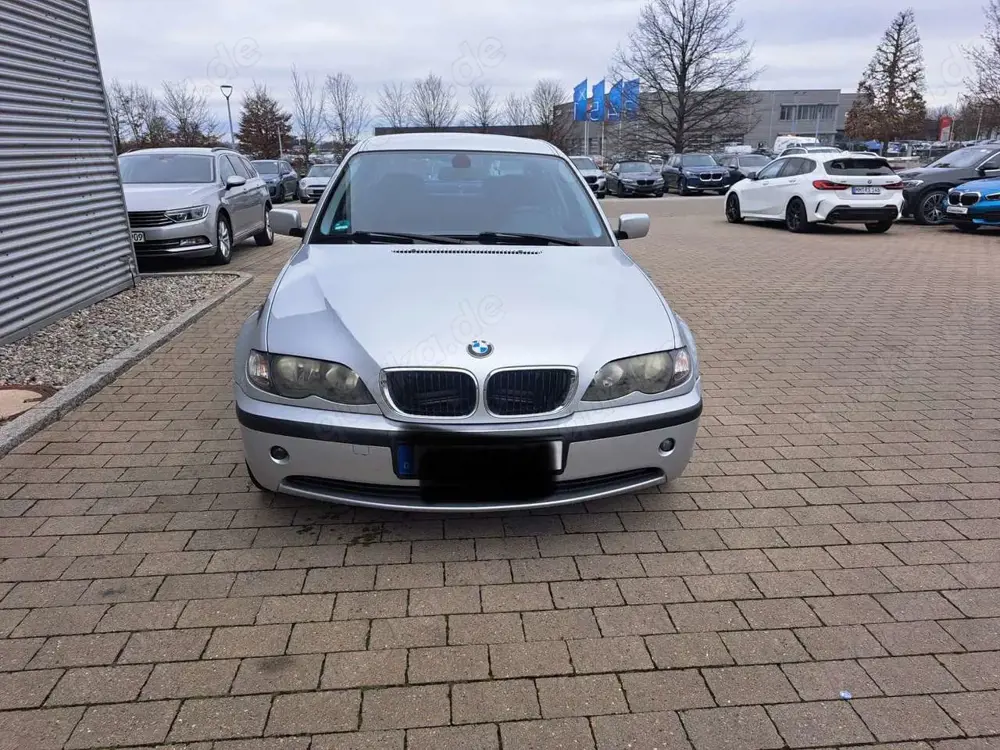 BMW 318 318i