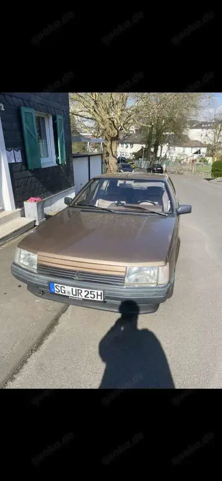 Renault R 25