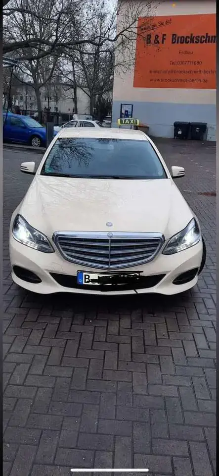 Mercedes-Benz E 200 BlueTEC 7G-TRONIC Edition