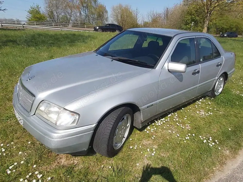 Mercedes-Benz C 180 C 180 Sport