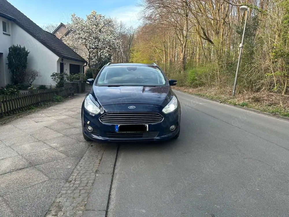 Ford S-Max 2.0 EcoBlue | 7 Sitzer | Automatik | Diesel