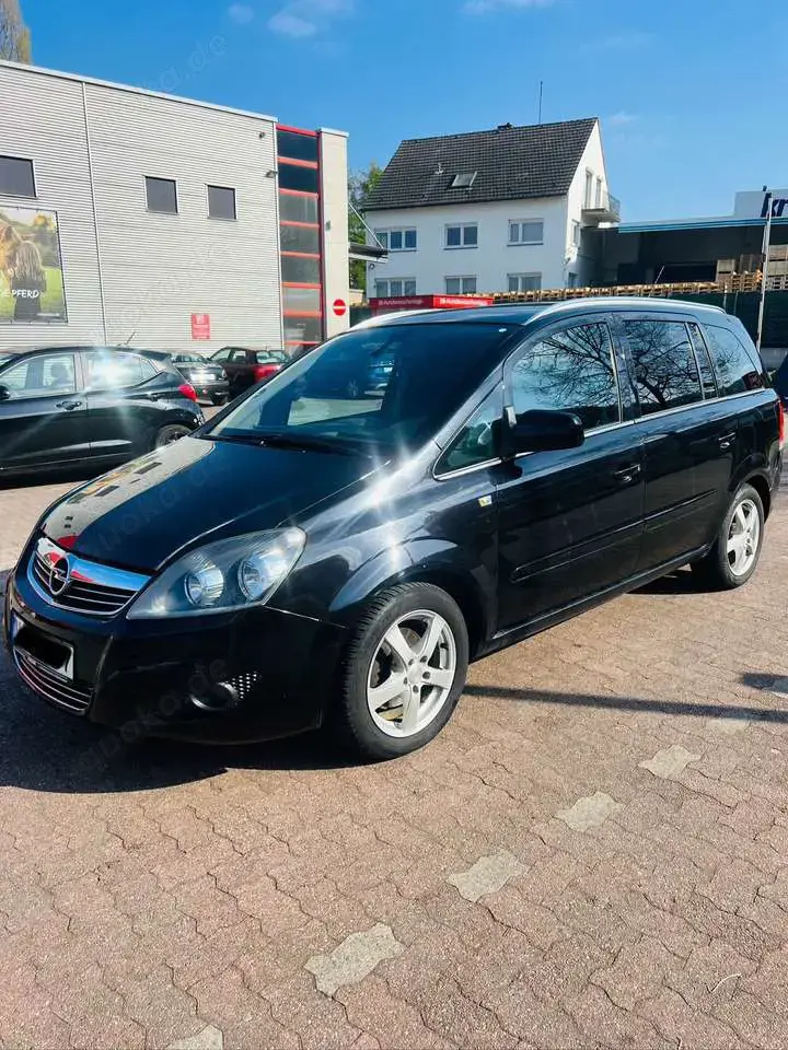 Opel Zafira 1.8 Easytronic Family Plus