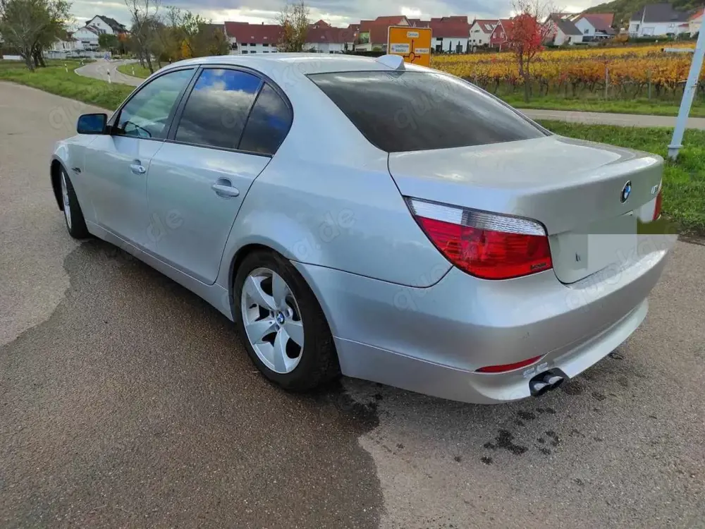 BMW 525 525i