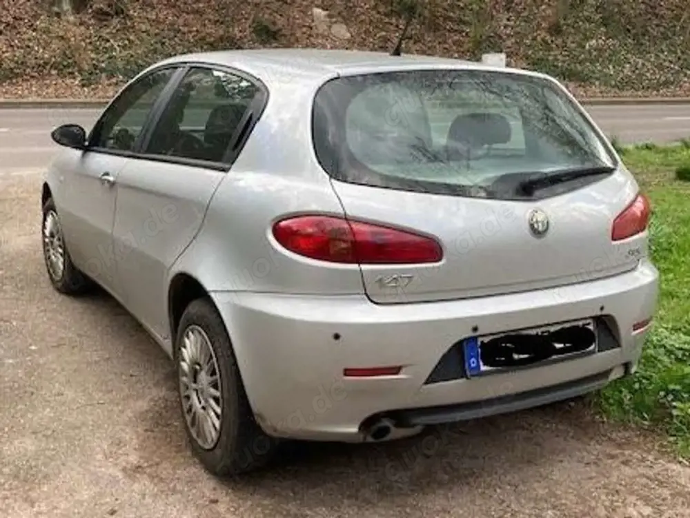 Alfa Romeo 147 147 1.9 JTD 16V M-Jet DPF Progression