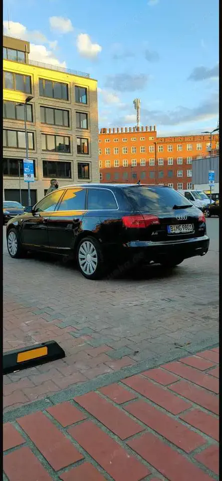 Audi A6 Avant 3.0 TDI DPF quattro tiptronic