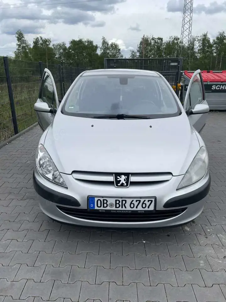 Peugeot 307