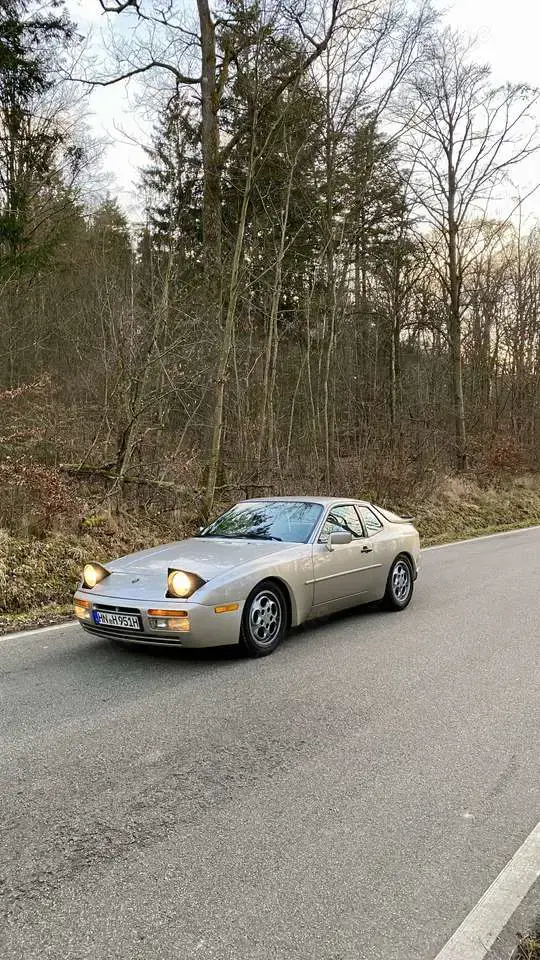 Porsche 944 Turbo