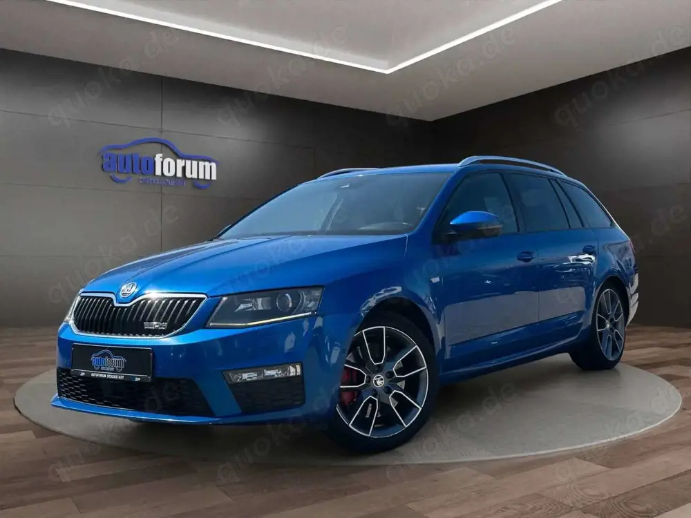 Skoda Octavia Combi RS AUTOMATIK°AHK°ACC°NAVI°BI-XENON