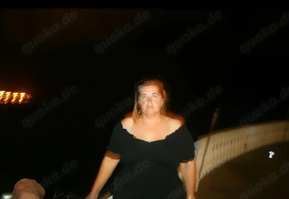 Fickpaar sucht sie für 3er