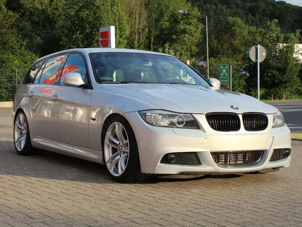 BMW 320 E91 320d Individual M Paket STXA xDrive AHK