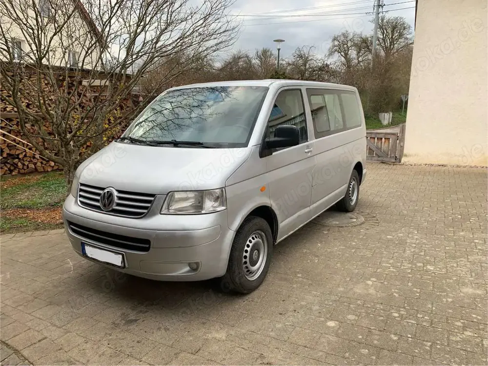 Volkswagen T5 Shuttle Shuttle