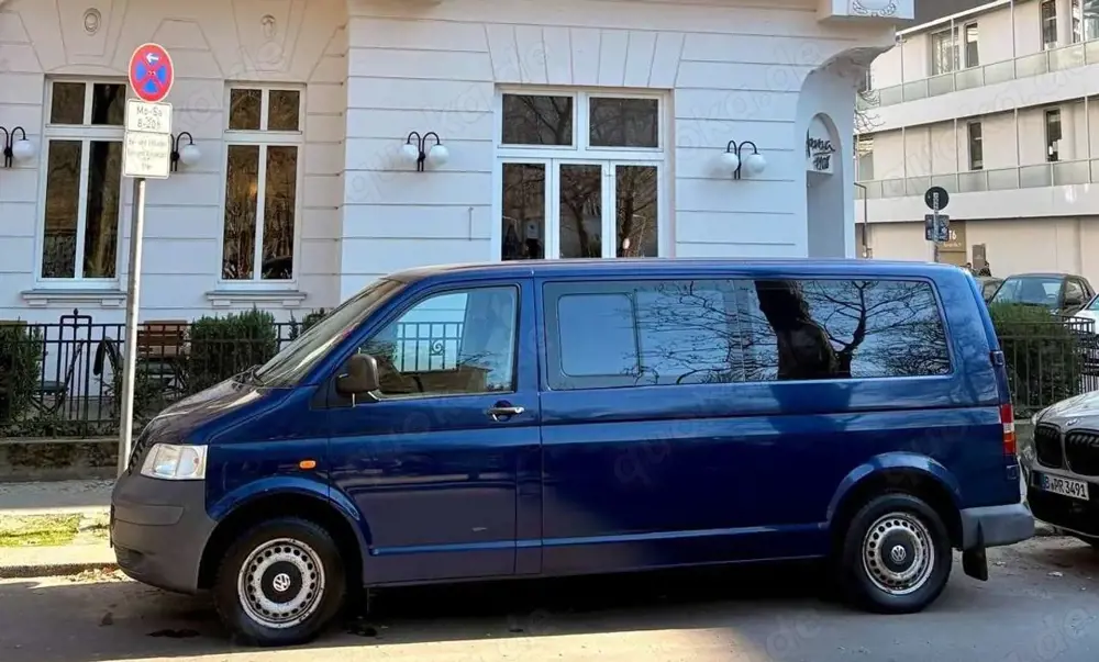 Volkswagen T5 Shuttle VW T5 Camper - Dein Reisebegleiter!