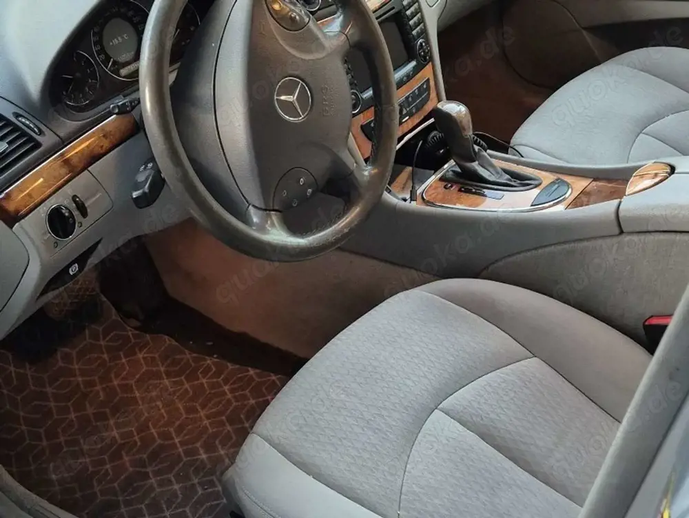 Mercedes-Benz E 220 E 220 CDI (211.006)