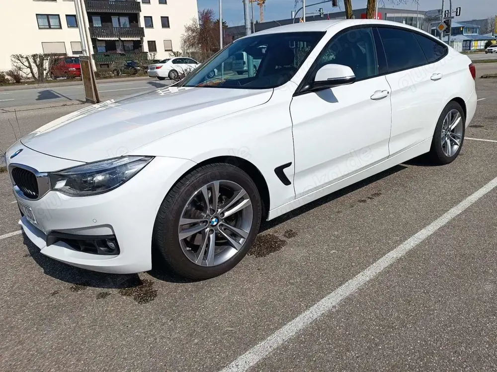 BMW 330 330d xDrive GT Aut. Advantage